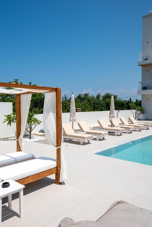 Ennea Suites-Earth Suite Flámbouras Exteriér fotografie